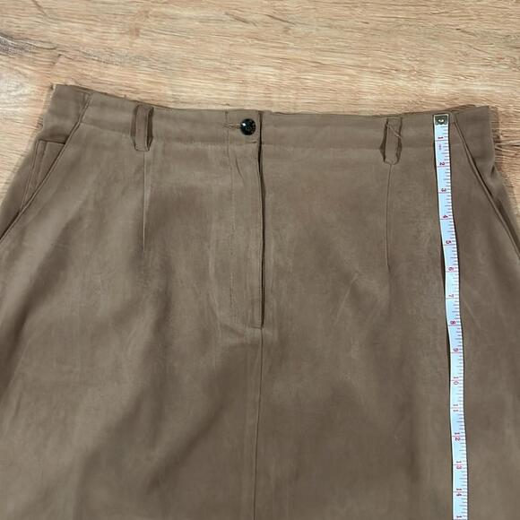 Karen Scott Stretch long skirt size 14 slit up back - Picture 3 of 8